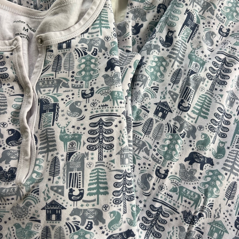 Roller Rabbit Pajama Set